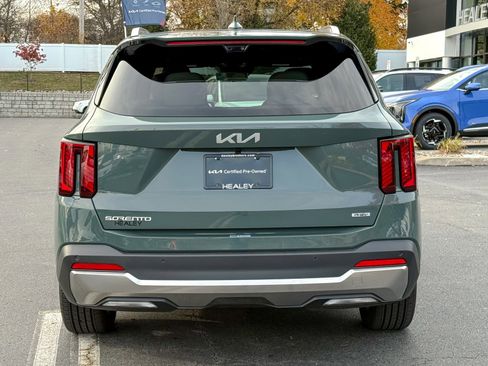 Certified 2025 Kia Sorento SX Prestige image 5