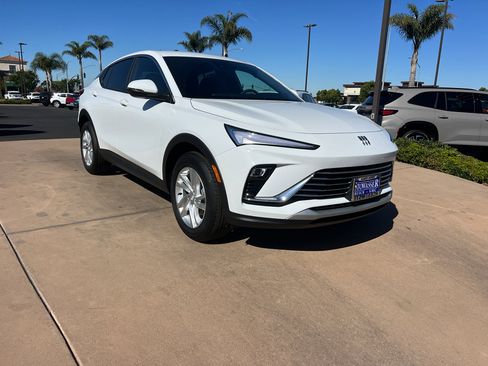 New 2026 Buick Envista Preferred image 3