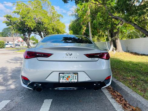 Used 2017 INFINITI Q60 3.0t w/ Premium Plus Package 3.0T image 4