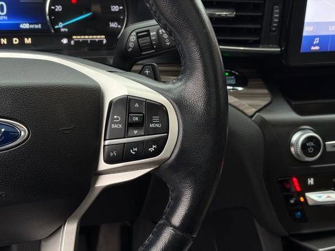 Used 2020 Ford Explorer Limited w/ Class III Trailer Tow Package image 17