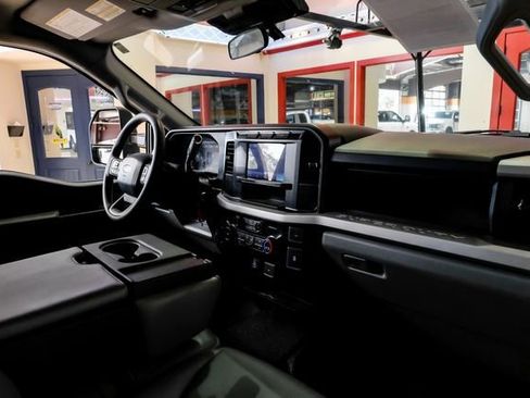 Used 2024 Ford F250 XL w/ XL Chrome Package AWD/4WD image 13