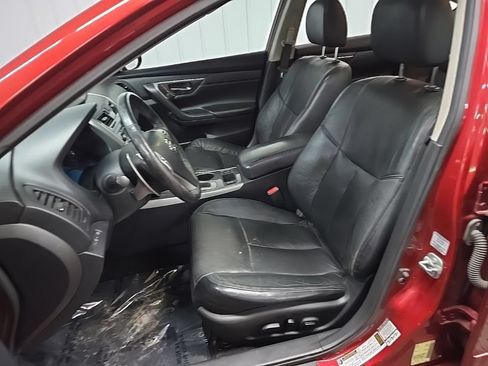 Used 2015 Nissan Altima 3.5 SL FWD image 34