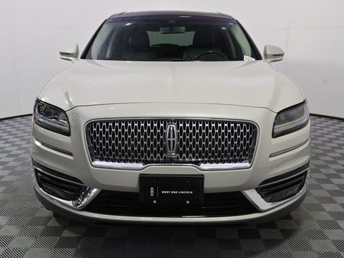 Used 2019 Lincoln Nautilus Select image 10