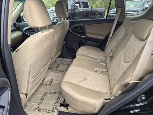 Used 2011 Toyota RAV4 4WD w/ Base L4 Extra Value Pkg image 10