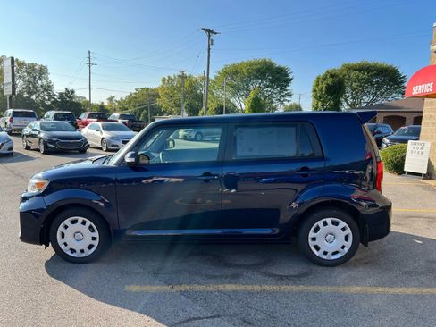 Used 2013 Scion xB image 8