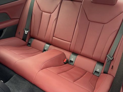 Used 2023 BMW 440i xDrive Coupe w/ Premium Package image 6