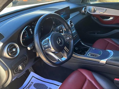 Used 2021 Mercedes-Benz GLC 300 image 16