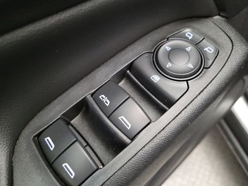 Used 2021 Chevrolet Equinox LT AWD/4WD image 27