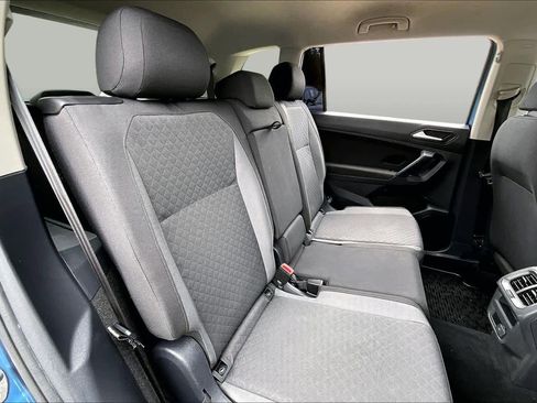 Used 2019 Volkswagen Tiguan S FWD image 19