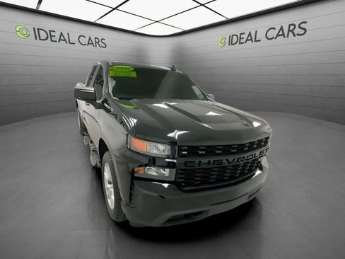 Used 2021 Chevrolet Silverado 1500 Custom RWD image 3