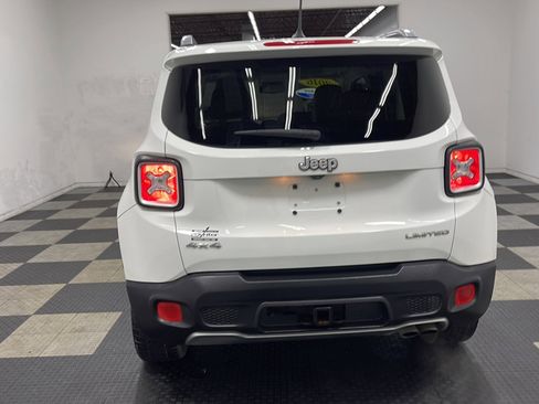 Used 2017 Jeep Renegade Limited AWD/4WD image 17