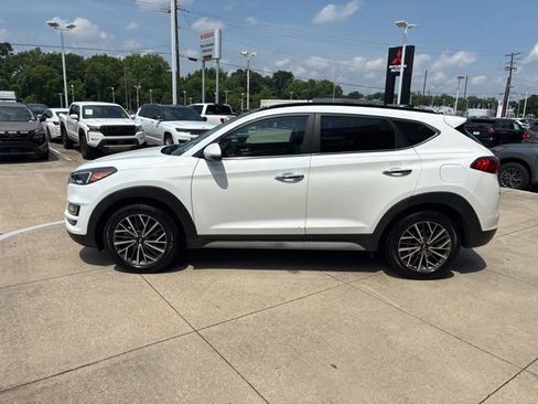 Used 2021 Hyundai Tucson Ultimate FWD image 3