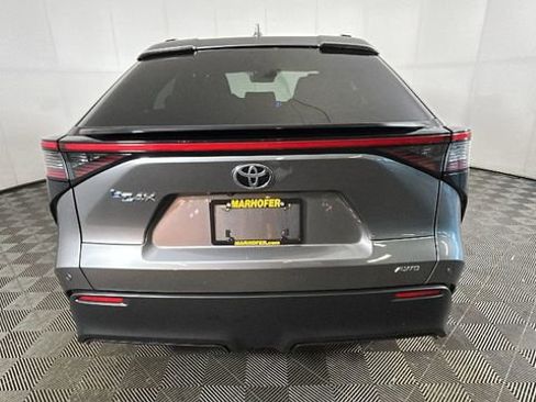 Used 2023 Toyota bZ4X AWD image 4