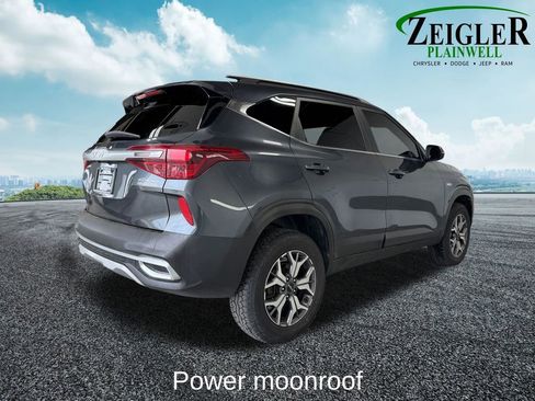 Used 2022 Kia Seltos EX AWD/4WD image 6