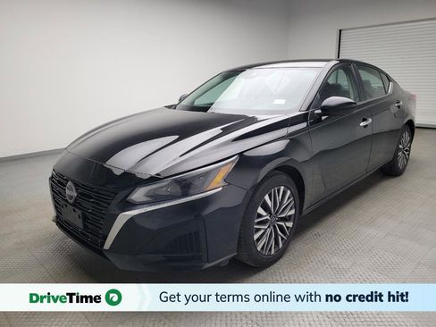 Used 2023 Nissan Altima 2.5 SV image 1