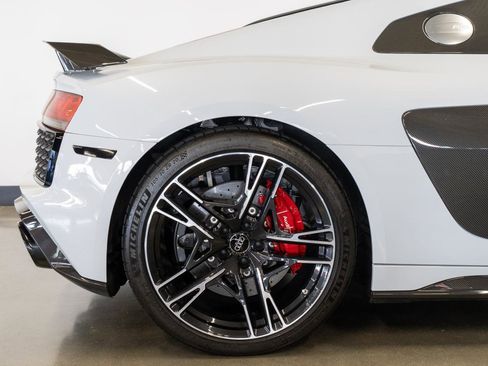 Used 2020 Audi R8 V10 performance image 36