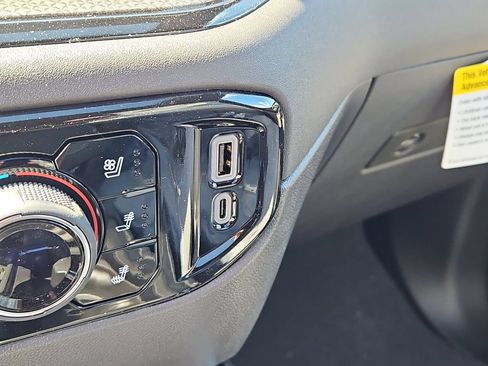New 2026 Chevrolet Silverado 1500 ZR2 AWD/4WD image 12
