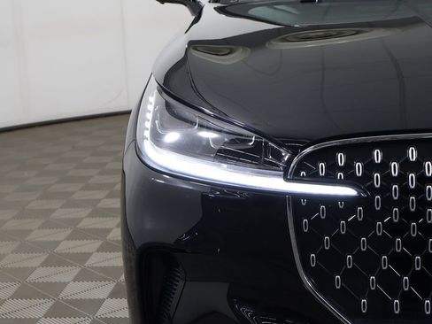 Used 2025 Lincoln Aviator Reserve w/ Equipment Group 201A AWD/4WD image 19