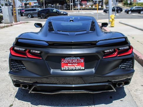 Used 2021 Chevrolet Corvette Stingray Premium Cpe w/ Z51 Performance Package RWD image 5