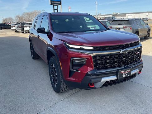 New 2026 Chevrolet Traverse Z71 image 3