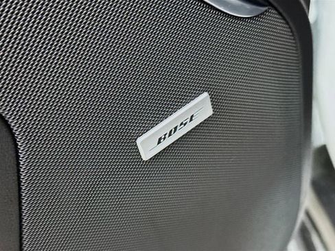 Used 2025 Chevrolet Tahoe High Country image 21