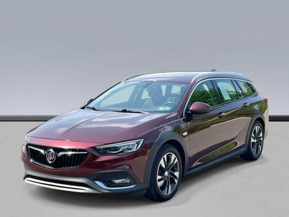 Used 2018 Buick Regal Preferred w/ Sights and Sounds Package