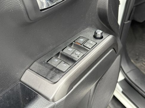 Certified 2023 Toyota Tacoma TRD Sport image 16