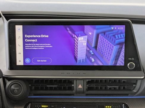 Used 2024 Toyota Prius Limited FWD image 20