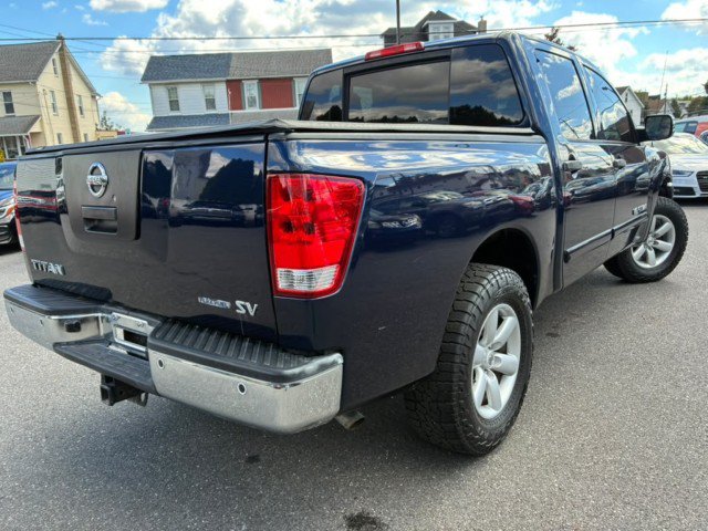 Used 2012 Nissan Titan SV w/ SV Value Truck Pkg RWD image 8