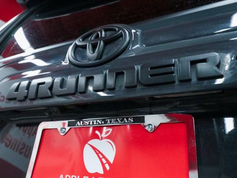 Used 2024 Toyota 4Runner SR5 Premium w/ Moonroof Package AWD/4WD image 32