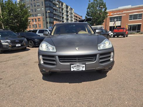 Used 2009 Porsche Cayenne AWD/4WD image 3