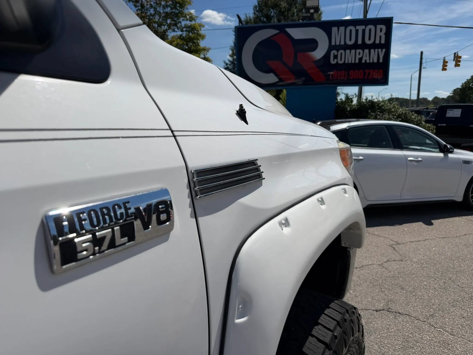 Used 2015 Toyota Tundra Limited RWD image 38