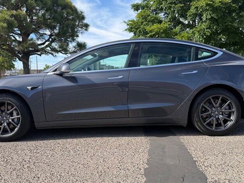 Used 2019 Tesla Model 3 Long Range AWD/4WD image 5