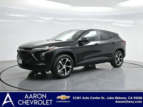 New 2026 Chevrolet Trax RS image 1