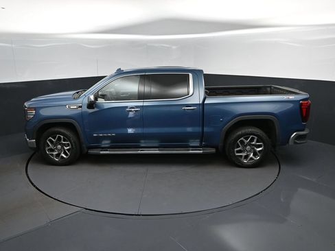 Used 2024 GMC Sierra 1500 SLT w/ SLT Premium Plus Package AWD/4WD image 33