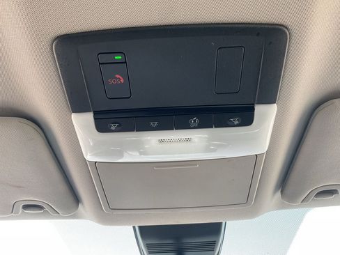 Used 2025 Nissan Altima 2.5 SV FWD image 15
