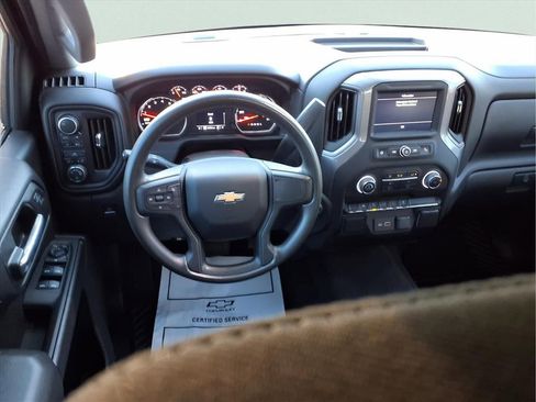 Used 2023 Chevrolet Silverado 1500 Custom image 5