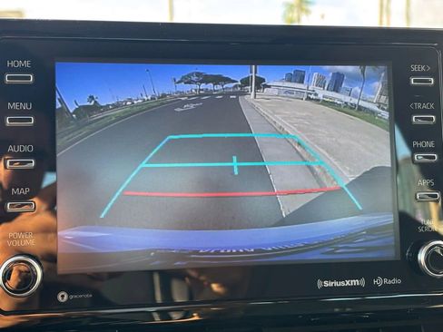 Used 2021 Toyota Corolla XLE image 18