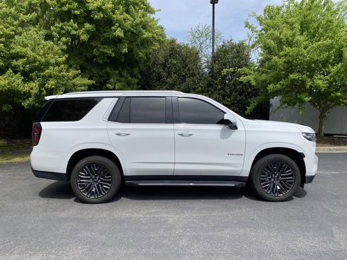 Used 2022 Chevrolet Tahoe LT image 10