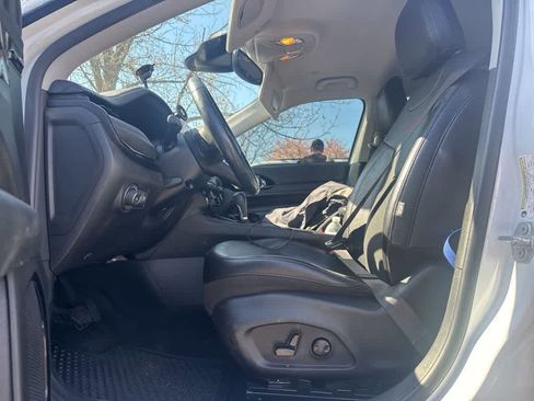 Used 2022 Jeep Compass Trailhawk w/ Trailhawk Convenience Group image 10