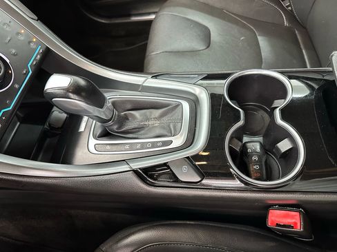 Used 2015 Ford Fusion Titanium image 26