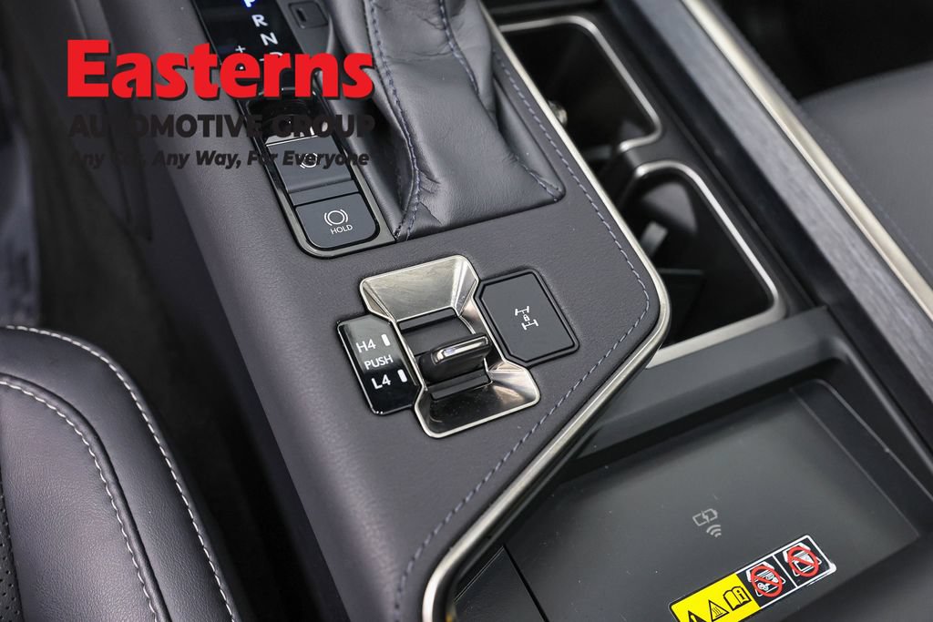 Used 2024 Lexus GX 550 w/ Cold Area Package AWD/4WD image 21