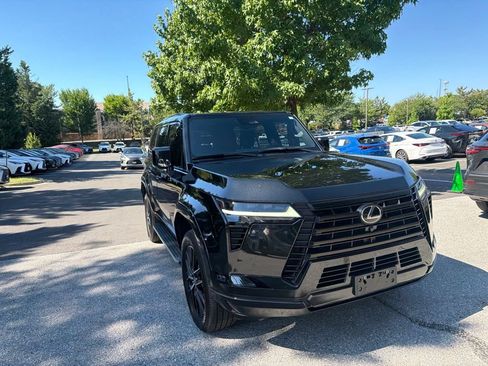 Certified 2024 Lexus GX 550 w/ Accessory Package (2T) AWD/4WD image 8