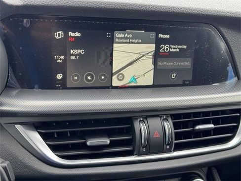 New 2025 Alfa Romeo Stelvio Sprint image 15