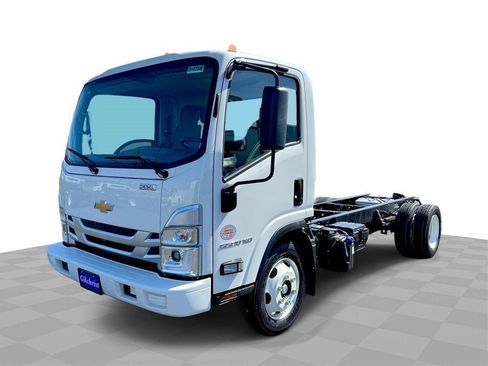 New 2024 Chevrolet Low Cab Forward 5500XD image 1