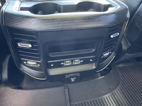 Used 2022 RAM 1500 Limited w/ Bed Utility Group image 27