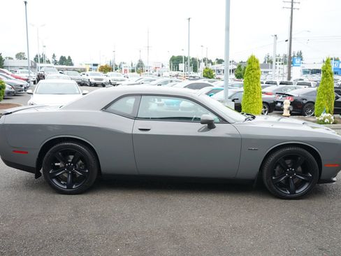 Used 2017 Dodge Challenger R/T w/ Sound Group RWD image 6