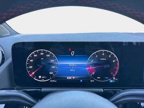 Certified 2025 Mercedes-Benz GLA 250 image 29