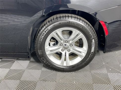 Used 2023 Dodge Charger SXT image 31