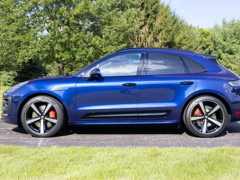Used 2024 Porsche Macan GTS AWD/4WD image 60